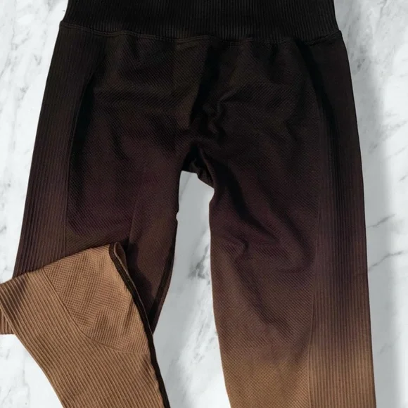 Black and Brown Leggings PINK VS - Picture 2 of 3